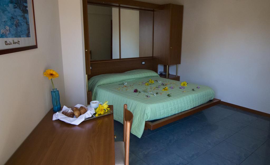 Hotel Gabbiano 포르토 산 조르조 외부 사진