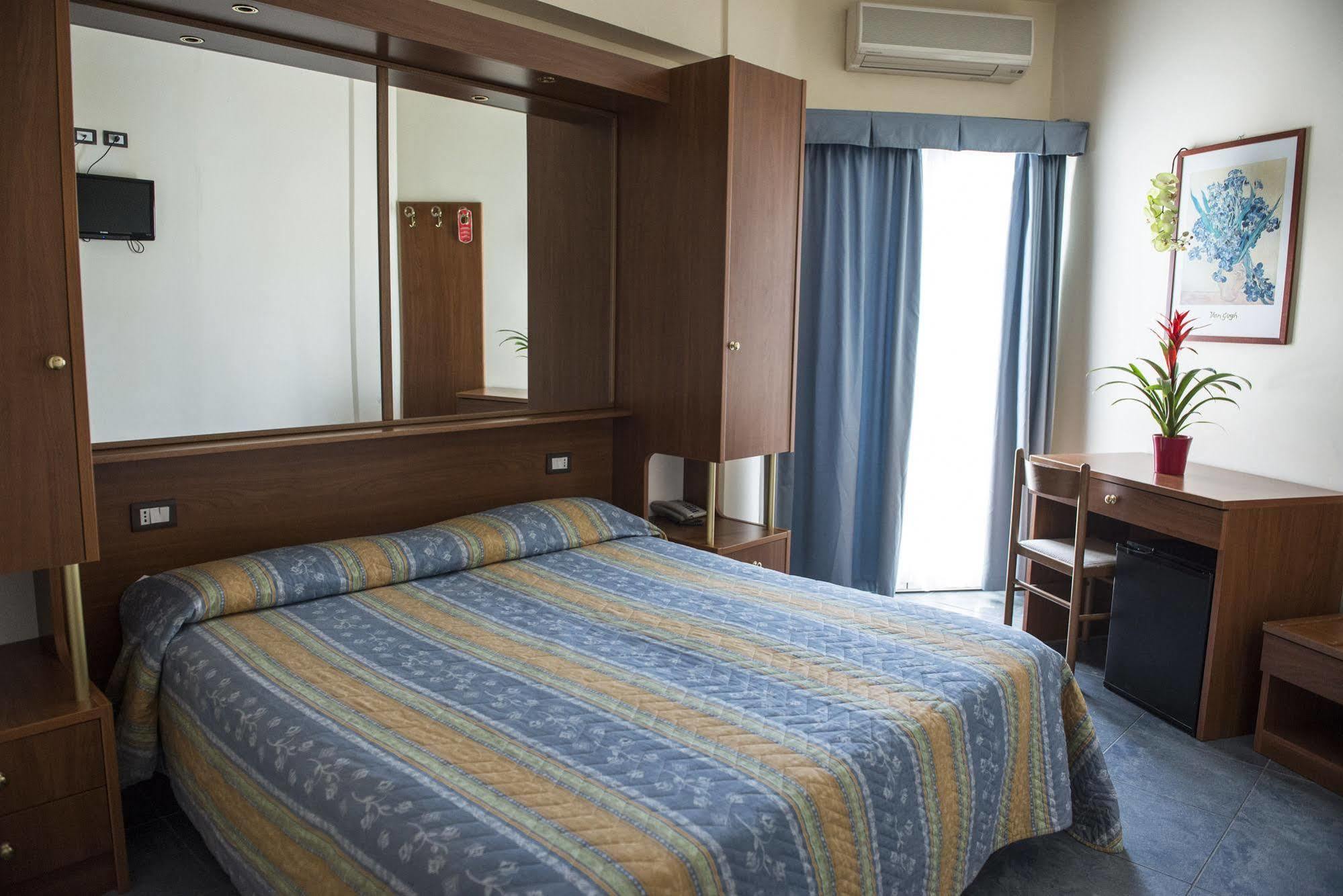 Hotel Gabbiano 포르토 산 조르조 외부 사진